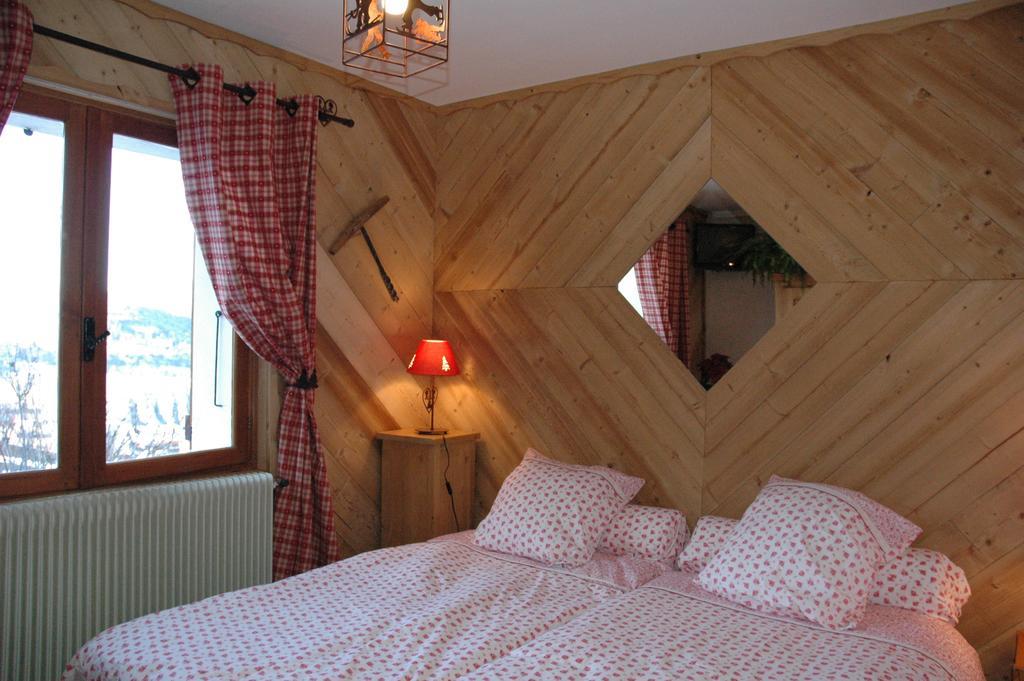 B&B Chalet La Providence Льо Суз Стая снимка